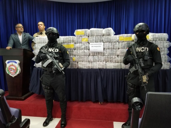 DNCD ocupa 285 paquetes presumiblemente cocaína en Barahona